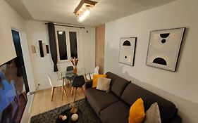 Joli Appartement Au Pied Du Tramway