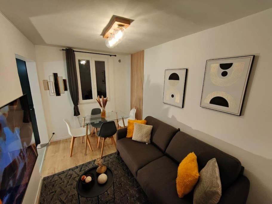 Joli Appartement Au Pied Du Tramway Bezons Extérieur photo