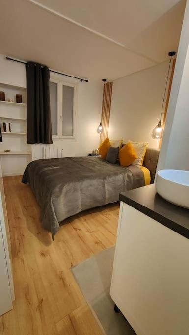 Joli Appartement Au Pied Du Tramway Bezons Extérieur photo